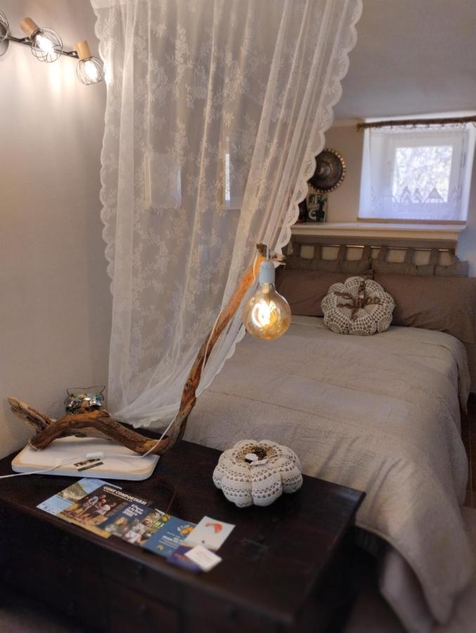 B&B Le Grette Gioia Dei Marsi Екстер'єр фото